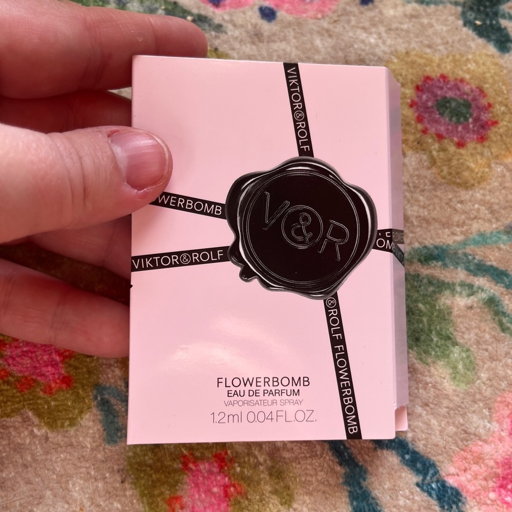 Flowerbomb by Viktor&Rolf